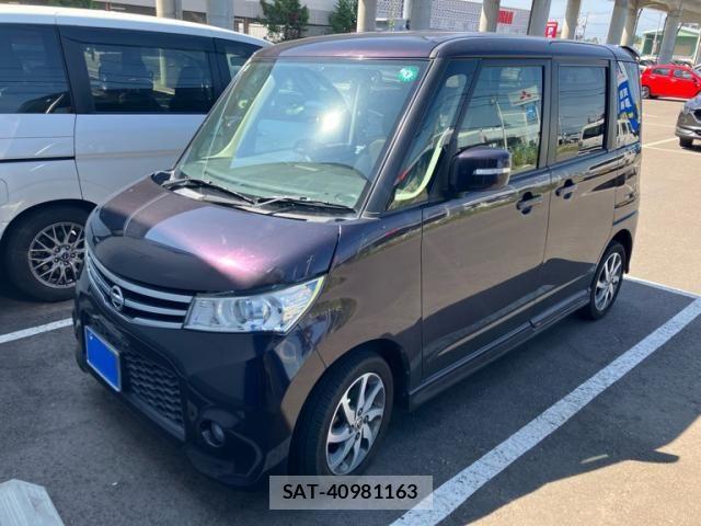 Nissan ROOX 2011-10 8563446-1