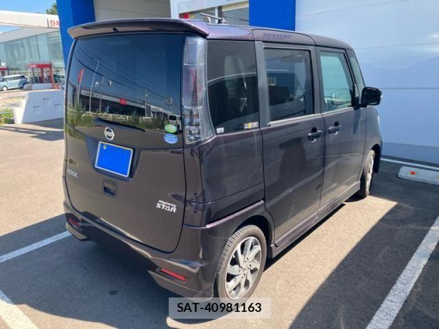 Nissan ROOX 2011-10 8563446-4