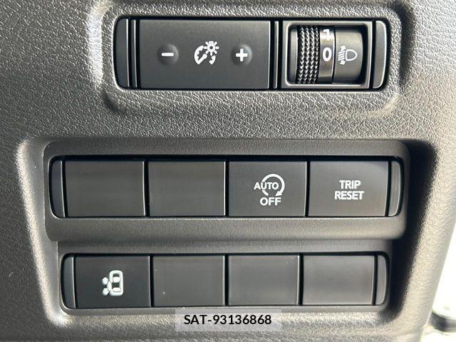 Nissan ROOX 2025-10 8563426-5