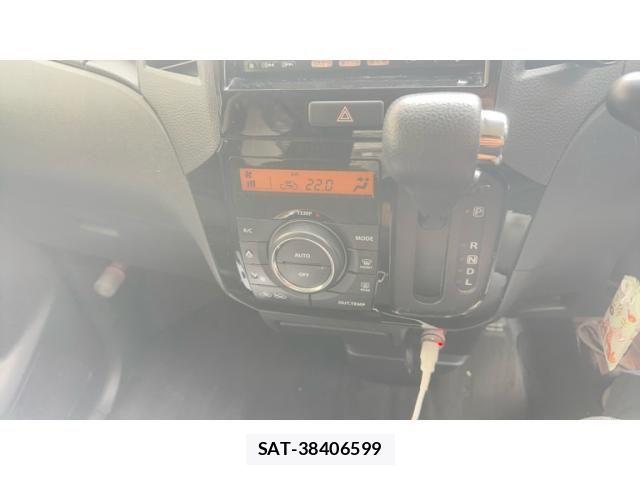 Nissan ROOX 2011-08 8563450-14