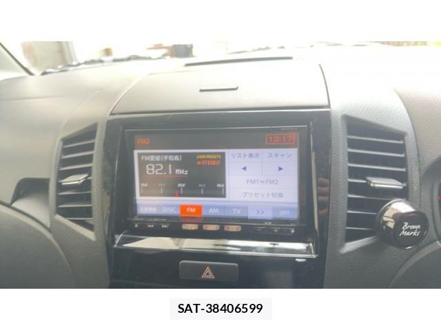 Nissan ROOX 2011-08 8563450-15