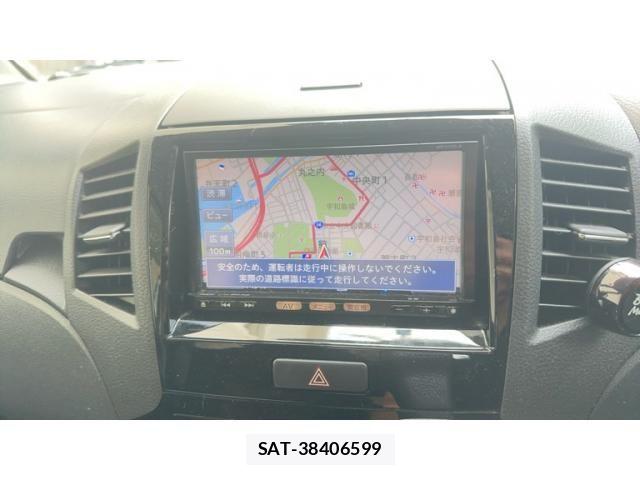 Nissan ROOX 2011-08 8563450-17