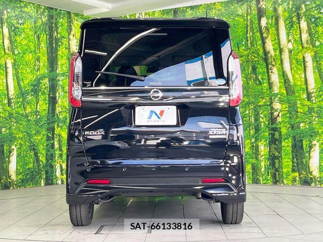 Nissan ROOX 2020-08 8563435-14