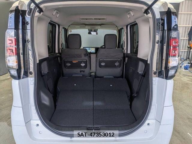 Nissan ROOX 2025-12 8628706-23