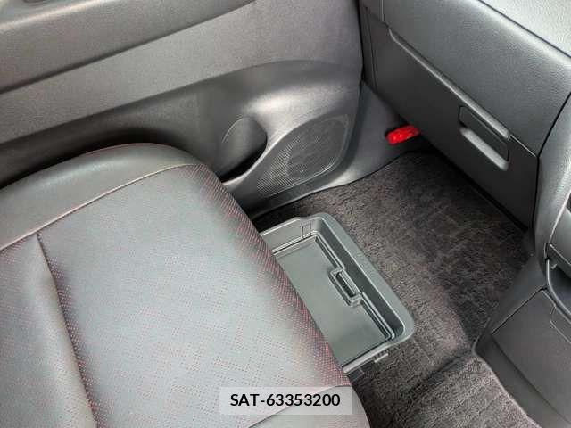 Nissan ROOX 2024-02 8628713-17