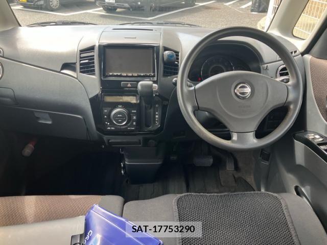 Nissan ROOX 2009-12 8628736-16