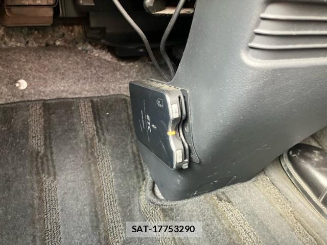 Nissan ROOX 2009-12 8628736-22