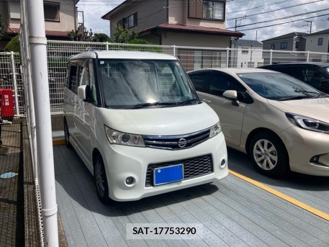 Nissan ROOX 2009-12 8628736-2