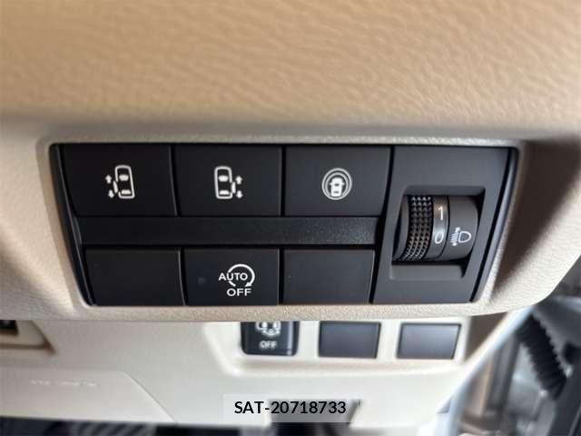 Nissan ROOX 2023-08 8628722-10