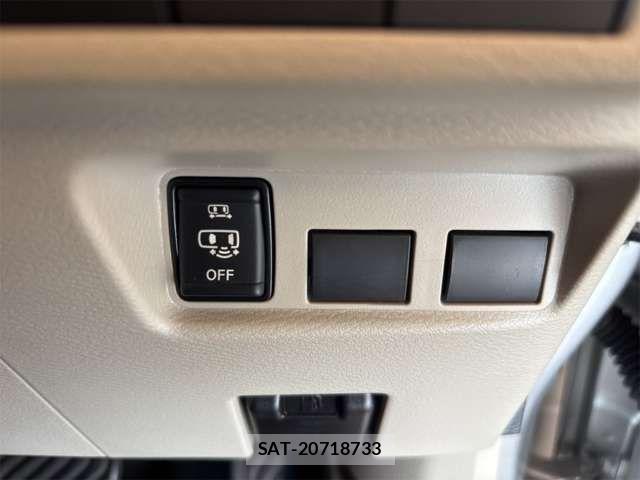 Nissan ROOX 2023-08 8628722-5