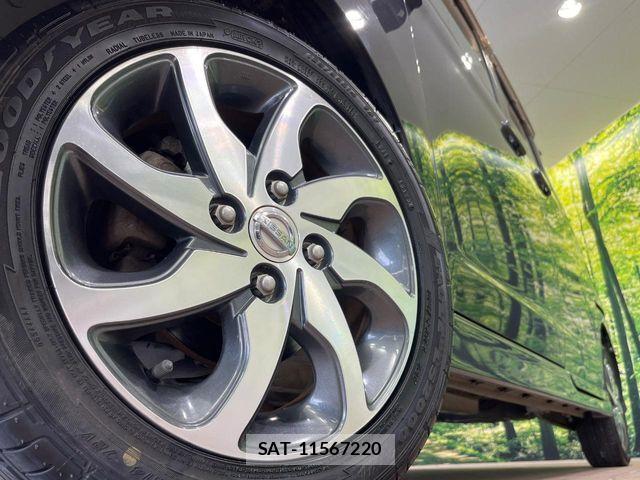 Nissan ROOX 2012-01 8628732-12