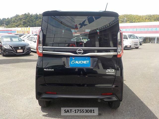 Nissan ROOX 2023-08 8628719-6