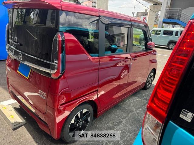 Nissan ROOX 2022-03 8628729-3