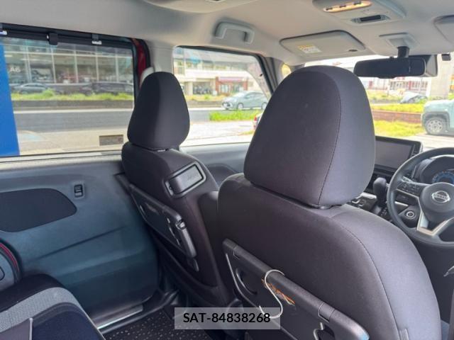 Nissan ROOX 2022-03 8628729-8