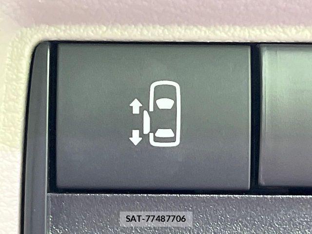 Nissan ROOX 2022-02 8628726-5