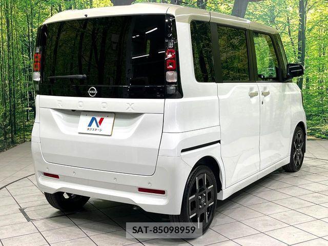 Nissan ROOX 2025-12 8628707-16