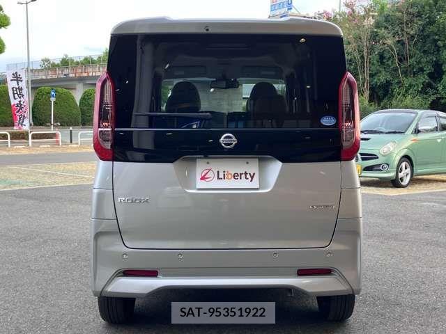 Nissan ROOX 2021-06 8628728-16