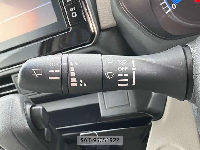 Nissan ROOX 2021-06 8628728-5