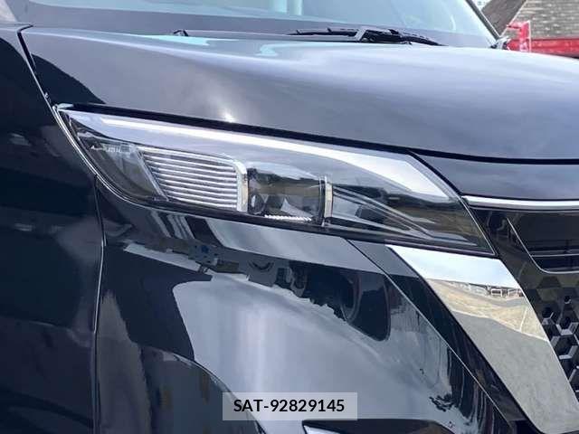 Nissan ROOX 2023-01 8628717-9