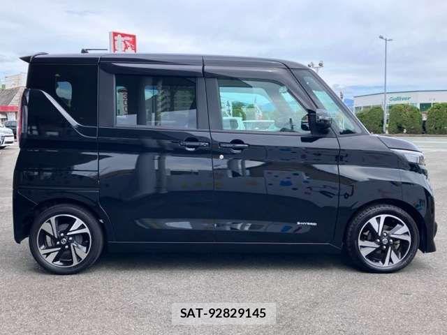 Nissan ROOX 2023-01 8628717-13