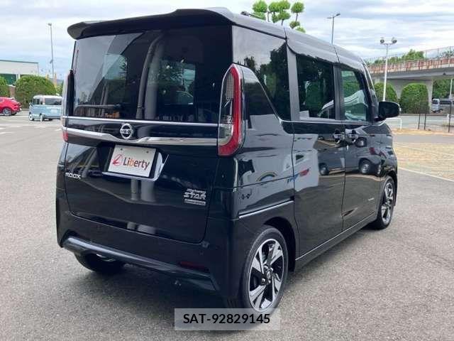Nissan ROOX 2023-01 8628717-14