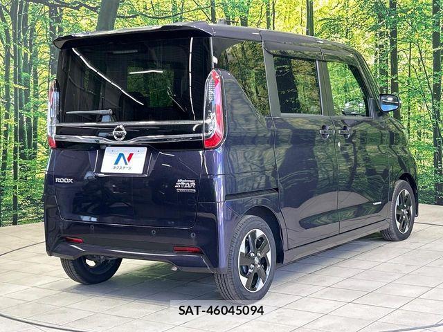 Nissan ROOX 2022-09 8661343-16