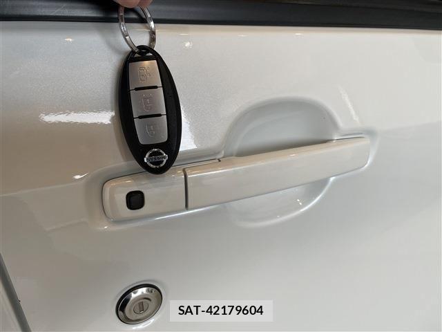 Nissan ROOX 2022-06 8666848-11