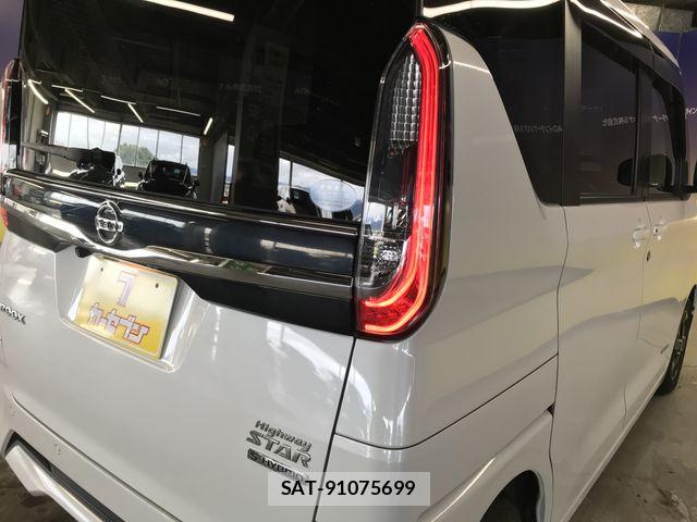 Nissan ROOX 2021-08 8661340-26