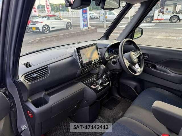 Nissan ROOX 2022-08 8661344-9