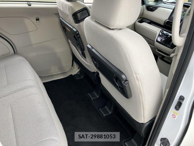 Nissan ROOX 2024-05 8661341-13