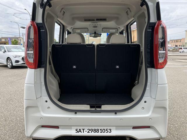 Nissan ROOX 2024-05 8661341-17