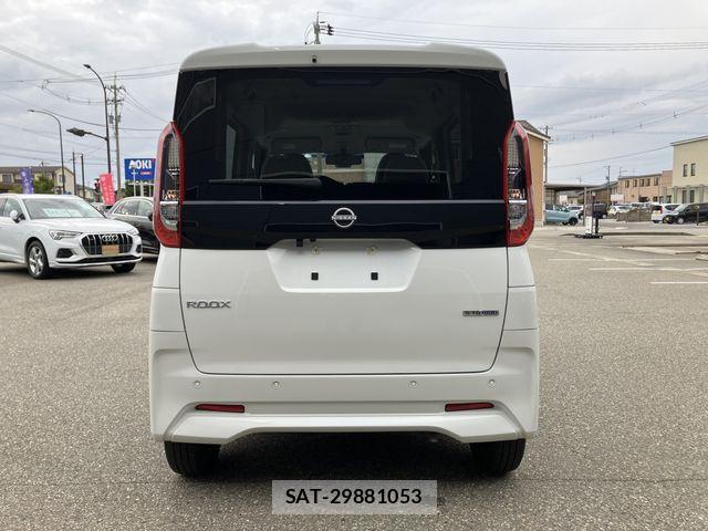 Nissan ROOX 2024-05 8661341-5