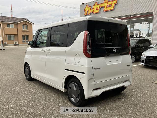 Nissan ROOX 2024-05 8661341-6