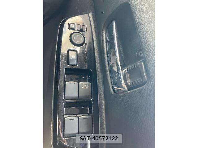 Nissan ROOX 2021-03 8666849-9