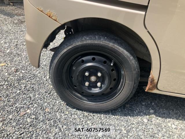 Nissan ROOX 2010-03 8661355-9
