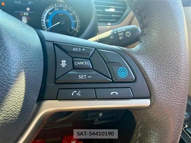 Nissan ROOX 2021-06 8666845-11