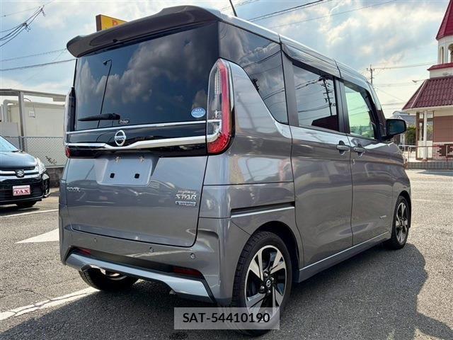 Nissan ROOX 2021-06 8666845-2