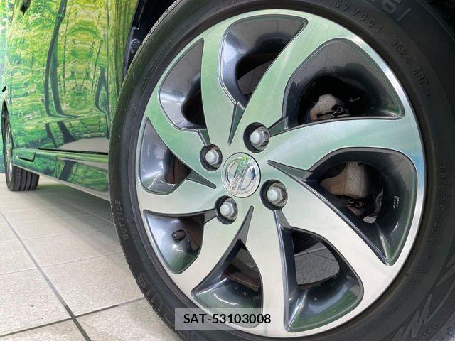 Nissan ROOX 2012-02 8666850-11