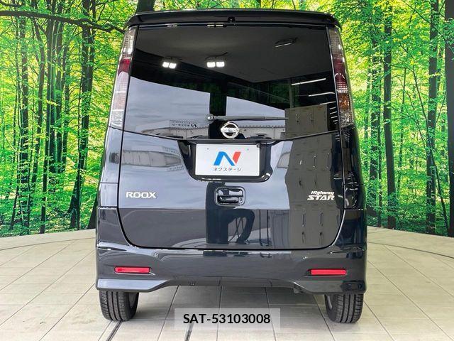 Nissan ROOX 2012-02 8666850-13
