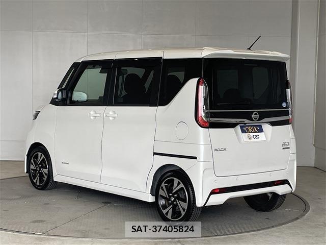 Nissan ROOX 2021-06 8661332-8