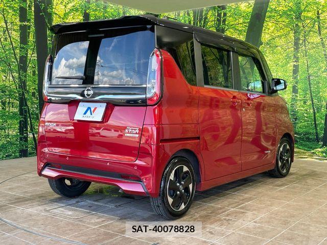 Nissan ROOX 2020-08 8661348-16