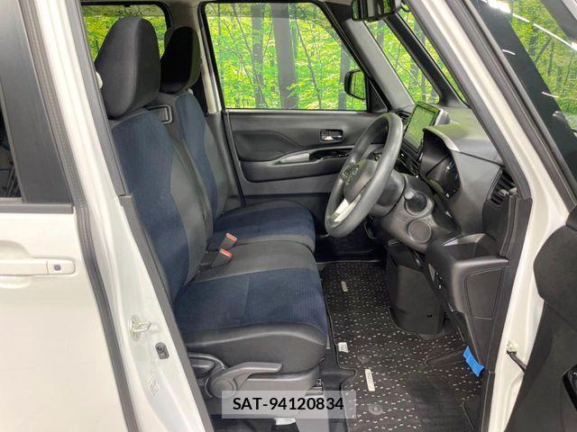 Nissan ROOX 2021-10 8661331-7