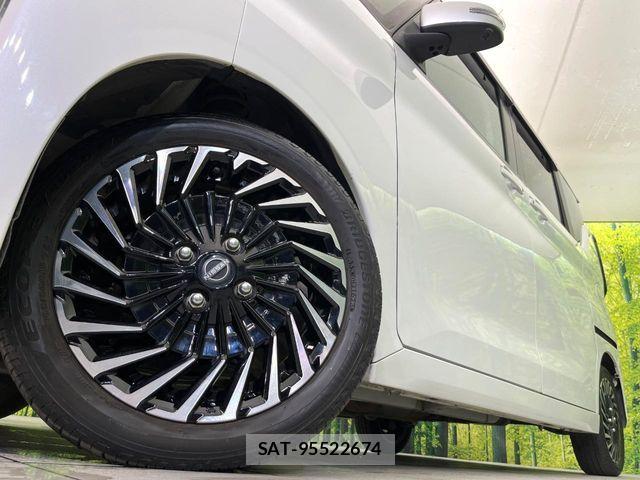 Nissan ROOX 2023-07 8661328-12