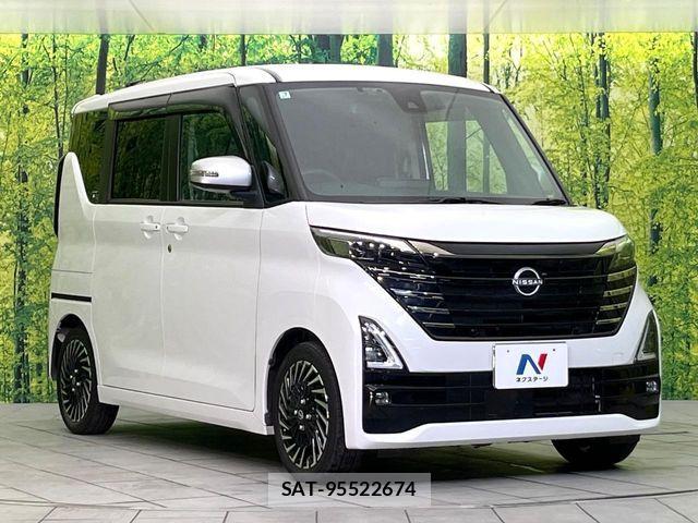 Nissan ROOX 2023-07 8661328-15
