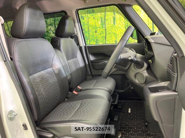 Nissan ROOX 2023-07 8661328-8