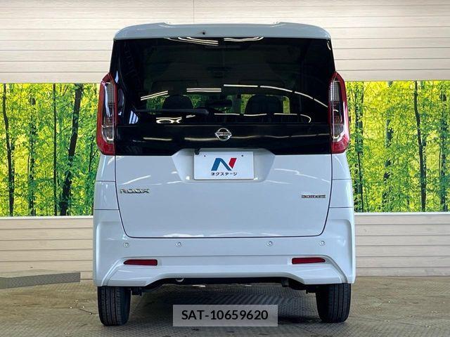 Nissan ROOX 2020-11 8661347-14