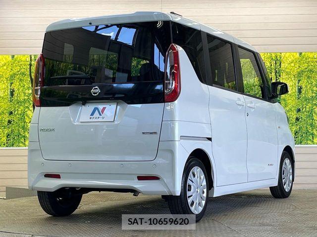 Nissan ROOX 2020-11 8661347-16