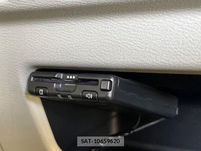 Nissan ROOX 2020-11 8661347-5