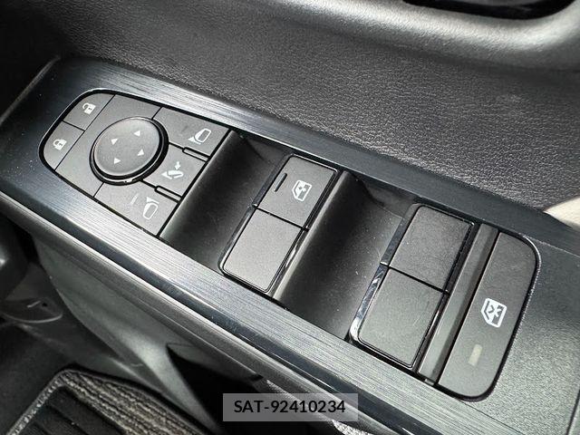 Nissan ROOX 2025-12 8661330-23