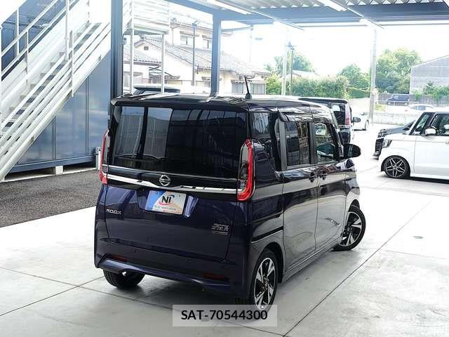 Nissan ROOX 2021-12 8661346-7